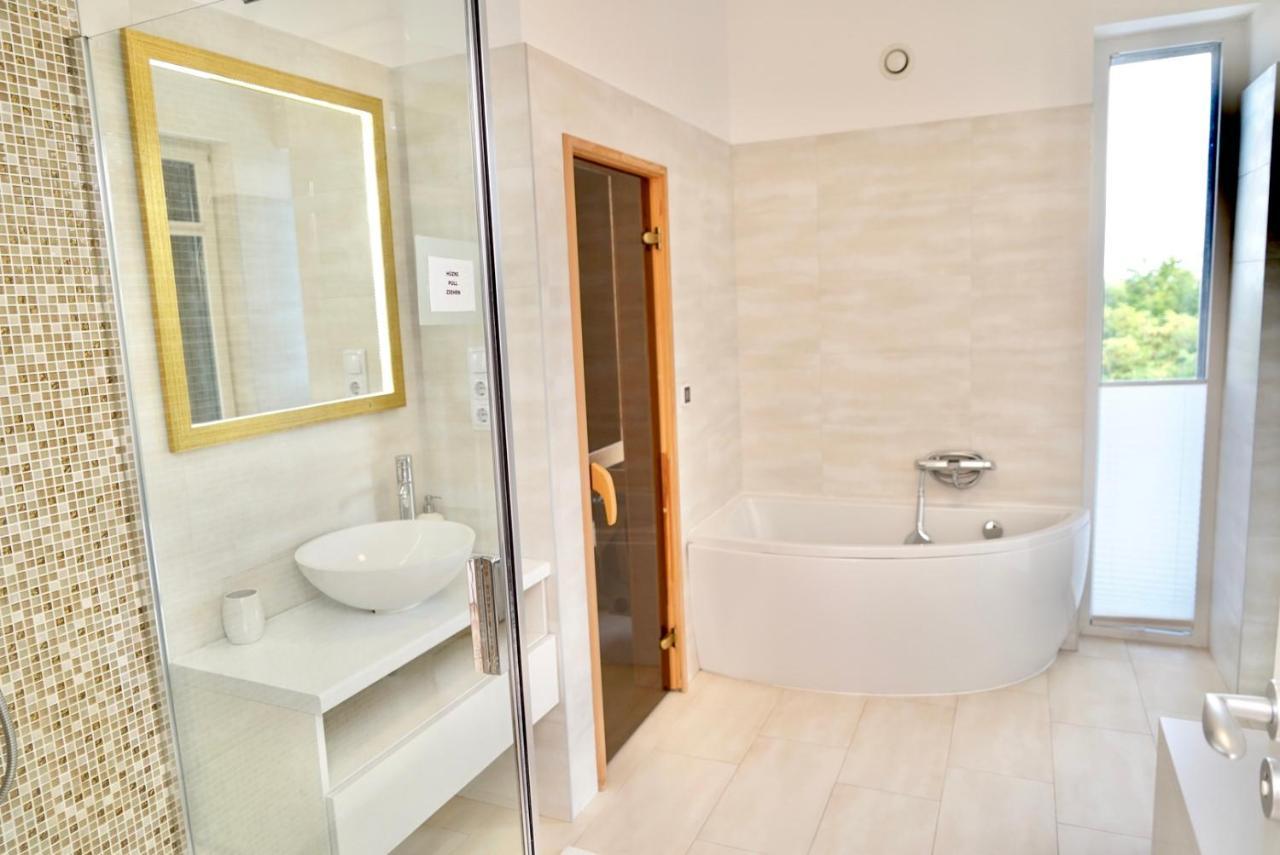 Golden Relax Apartments بالاتونفوريد المظهر الخارجي الصورة
